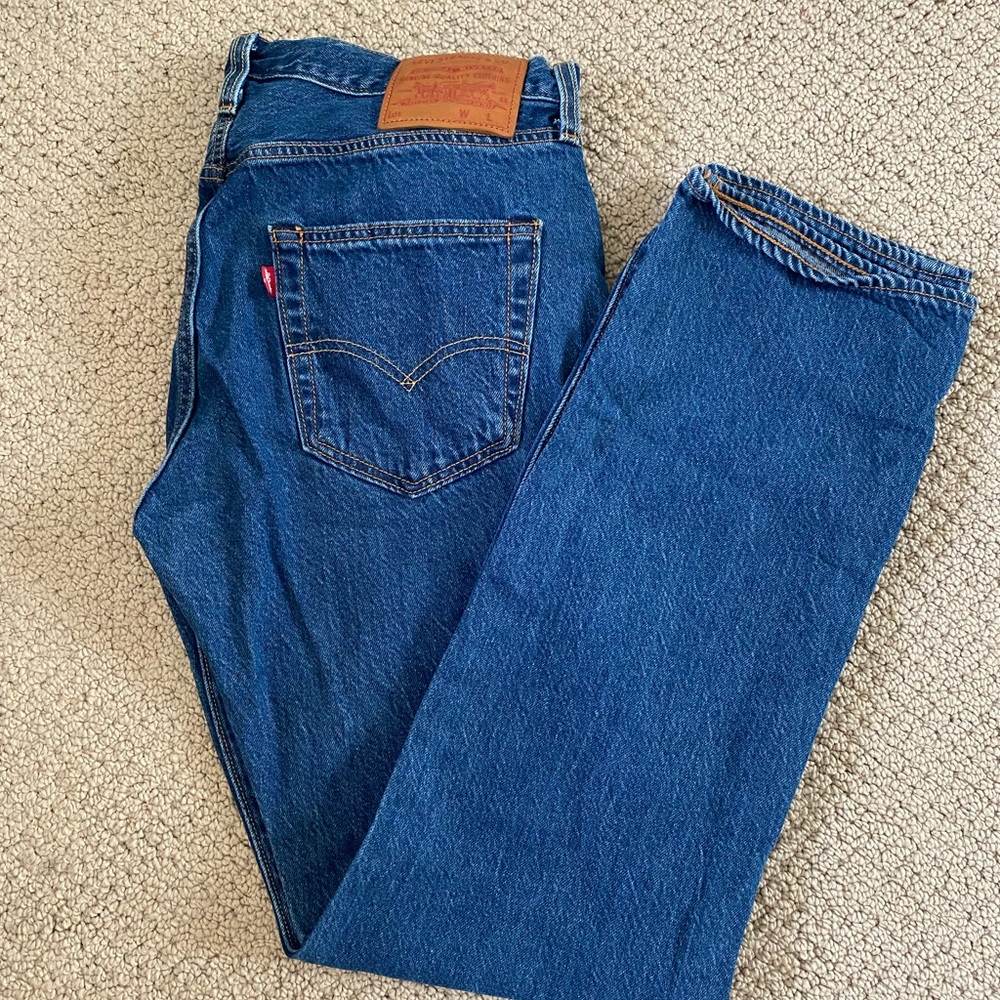 Vintage Levi’s straight leg jeans